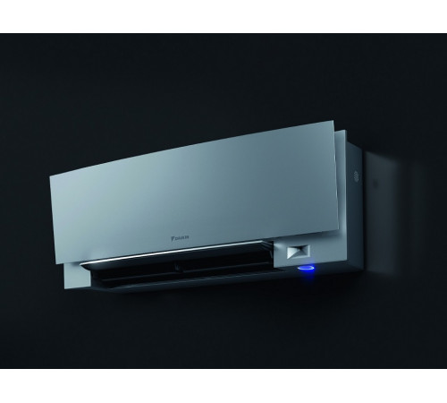 Внутренний блок Daikin FTXJ25AS Внутренний блок Daikin FTXJ25AS