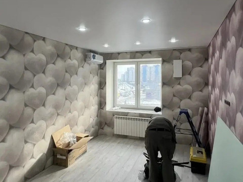 Довеска климатического оборудования в Барнауле — монтаж сплит-системы Loriot Neon Inverter и рекуператоров Vakio Base Smart после ремонта