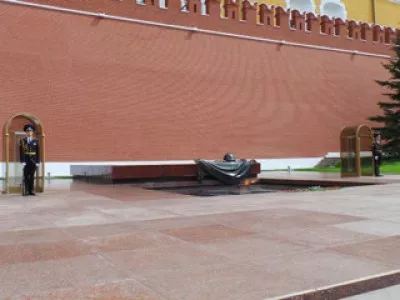 ИК обогреватели Пион - отопление Красной площади в Москве