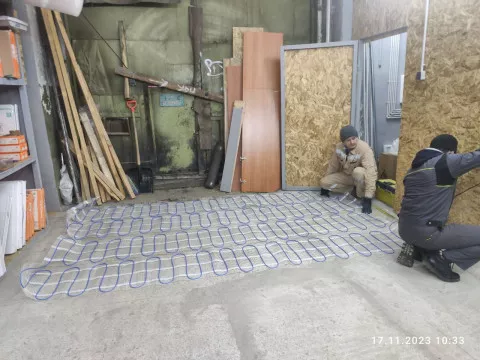 Теплый пол на складе